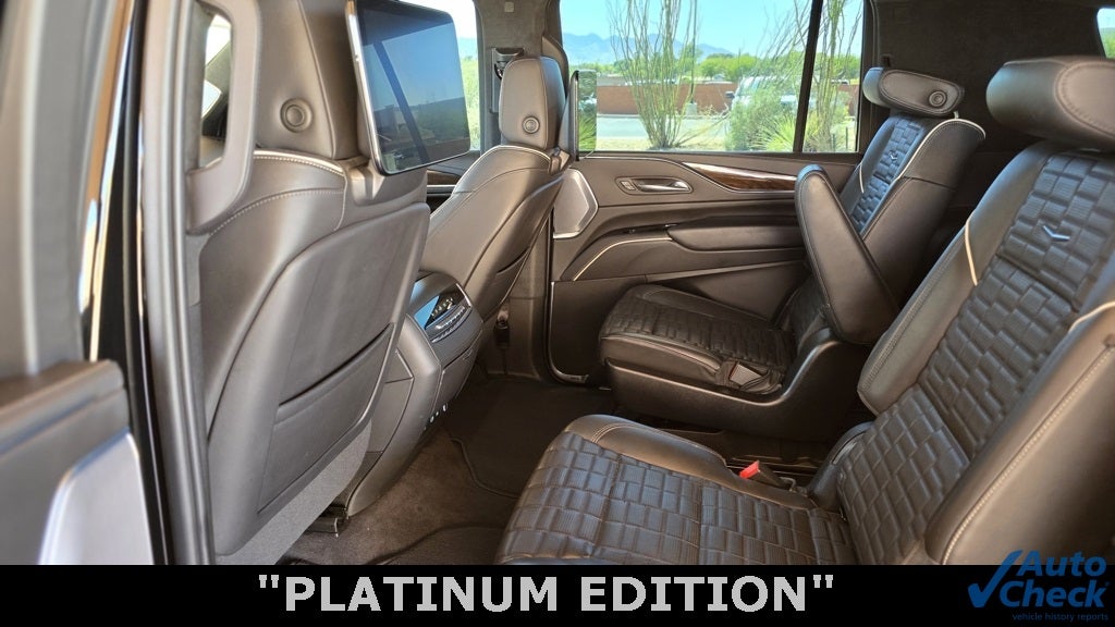 2023 Cadillac Escalade ESV Sport Platinum