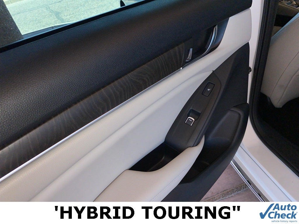 2022 Honda Accord Hybrid Touring