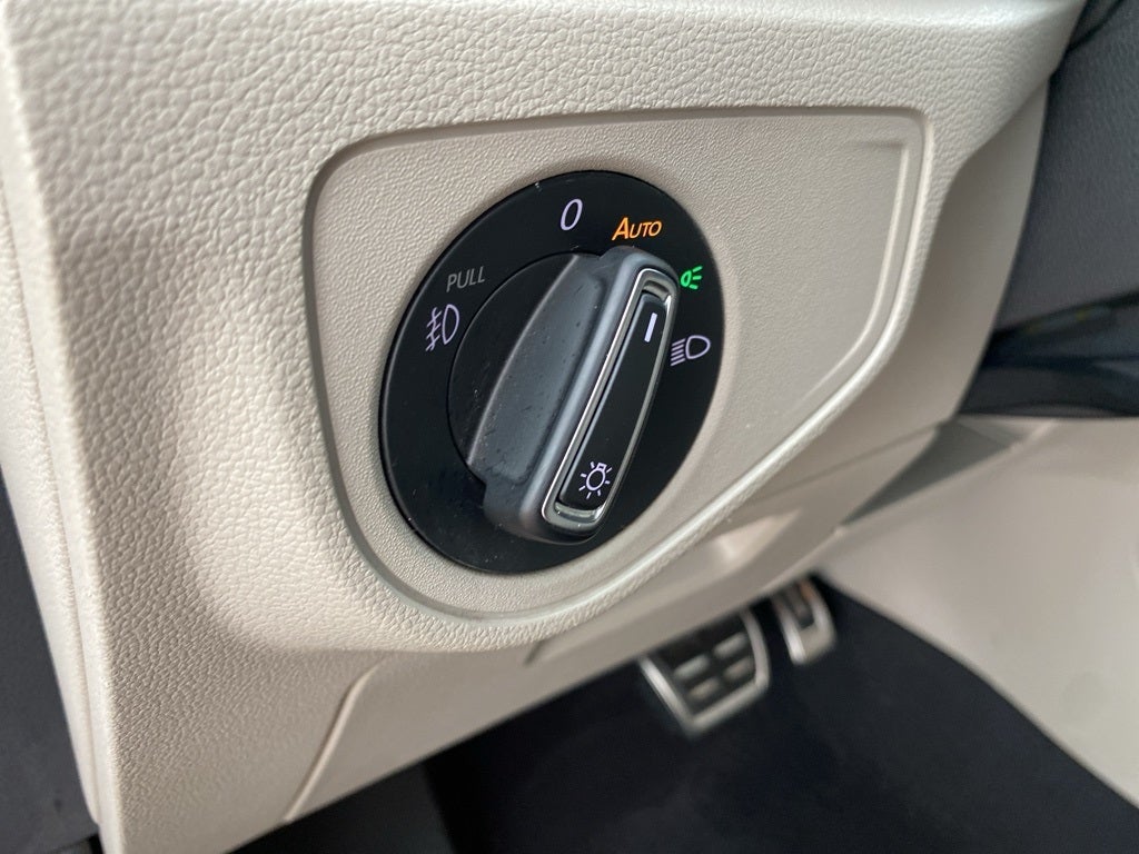 2019 Volkswagen Atlas 3.6L V6 SEL R-Line R-Line