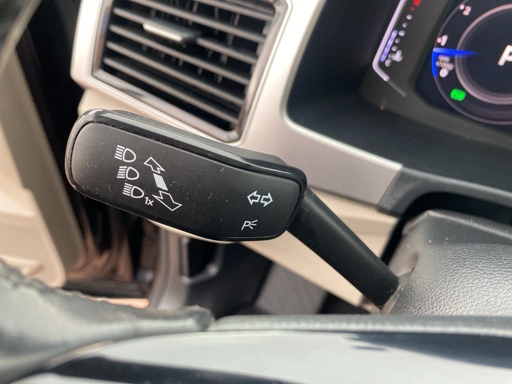 2019 Volkswagen Atlas 3.6L V6 SEL R-Line R-Line