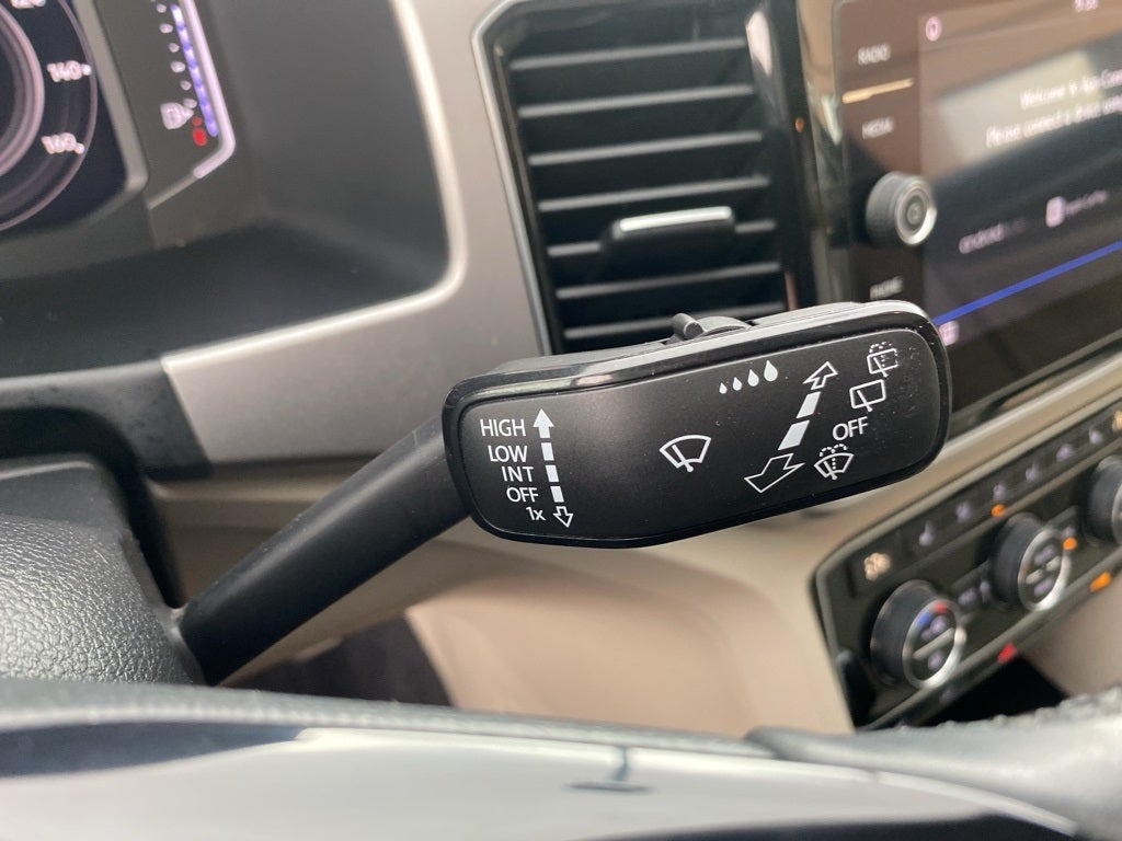 2019 Volkswagen Atlas 3.6L V6 SEL R-Line R-Line