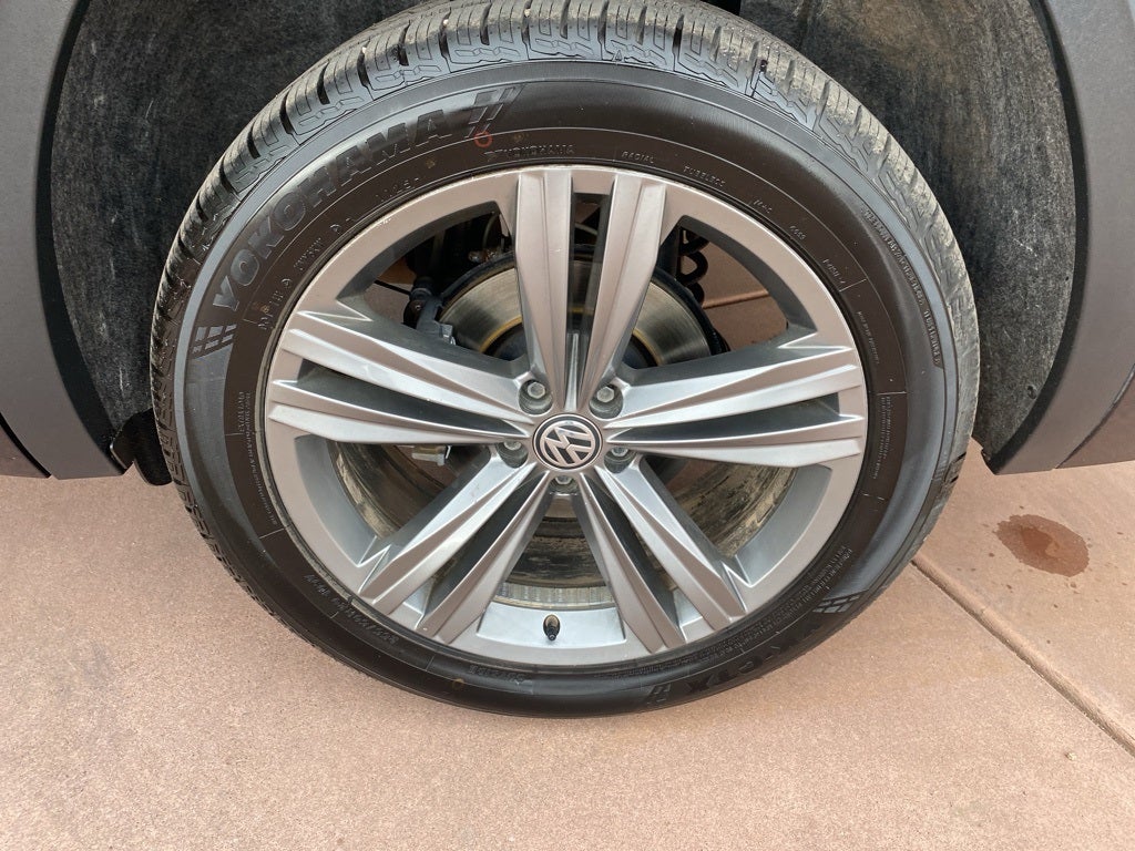 2019 Volkswagen Atlas 3.6L V6 SEL R-Line R-Line