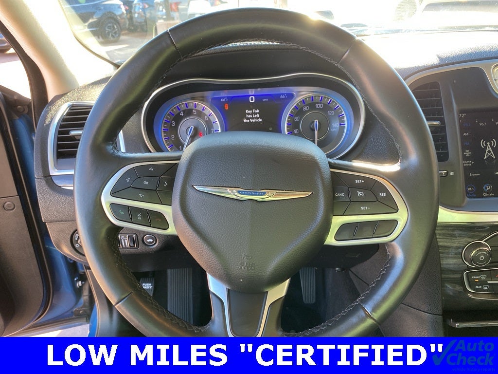 2021 Chrysler 300 Touring