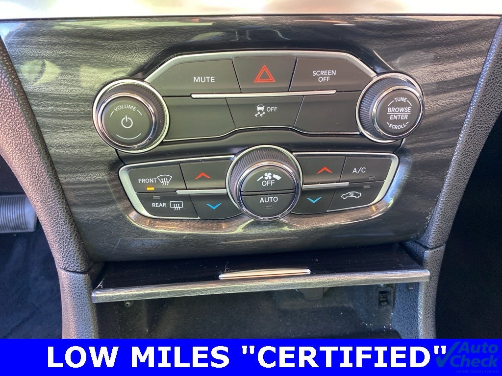 2021 Chrysler 300 Touring