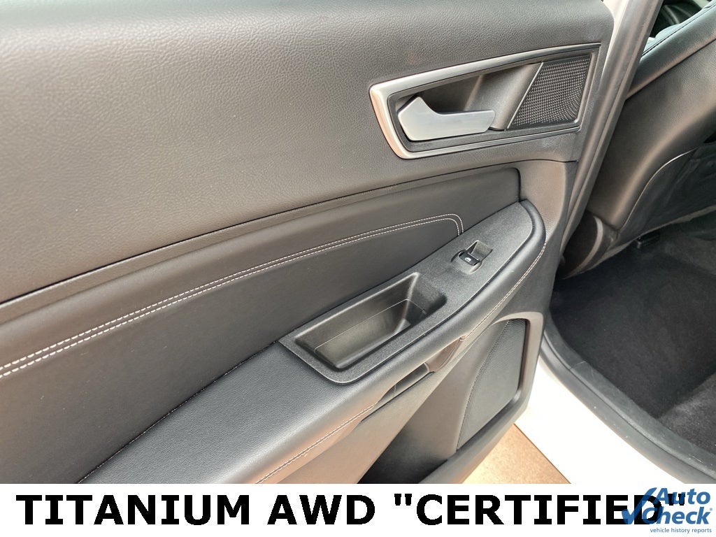 2023 Ford Edge Titanium