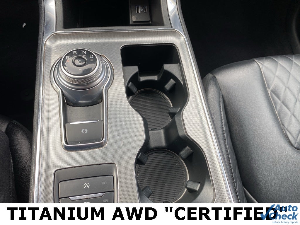 2023 Ford Edge Titanium