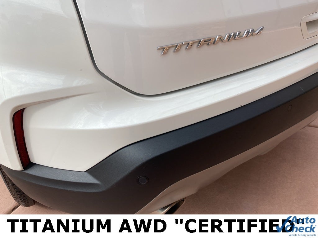 2023 Ford Edge Titanium