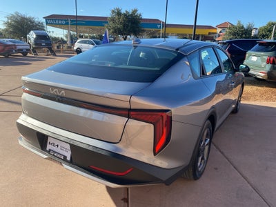 2025 Kia K4 LXS