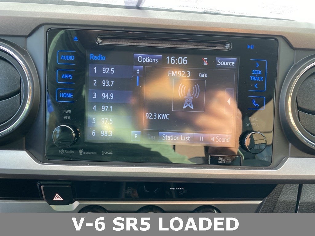 2018 Toyota Tacoma SR5 V6