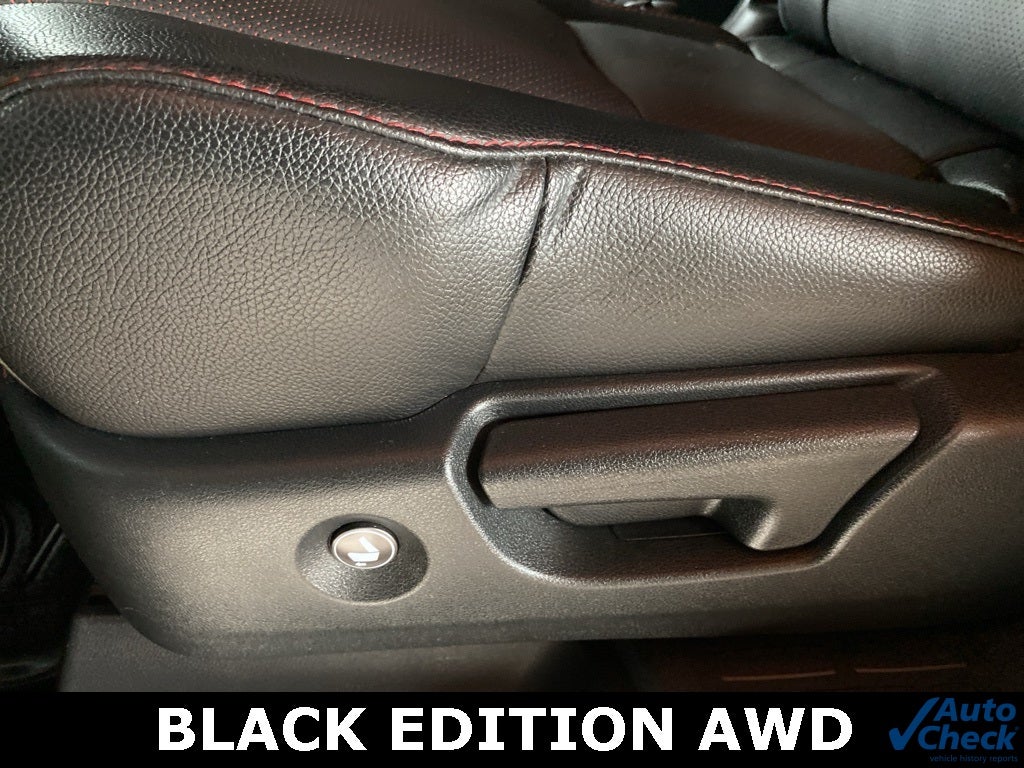 2022 Honda Pilot Black Edition