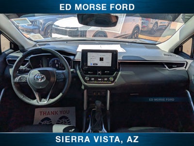 2025 Toyota Corolla Cross XLE