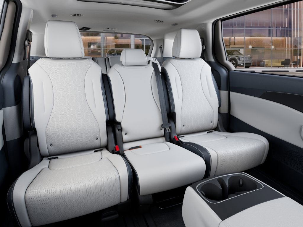 2026 Kia Carnival Hybrid SX